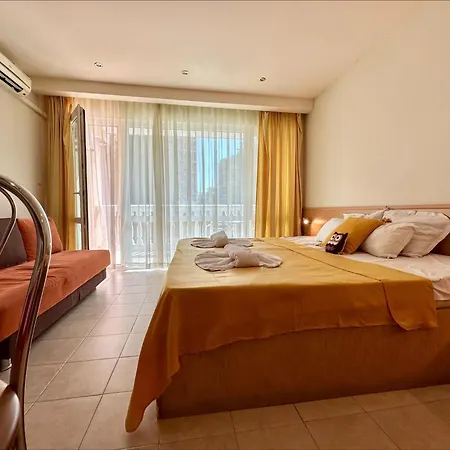 Menada Miramar Palace Słoneczny Brzeg