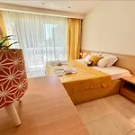 Menada Miramar Palace Apartment Sunny Beach