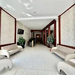 Apartment Menada Miramar Palace