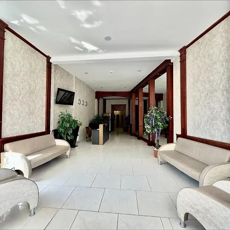 Menada Miramar Palace