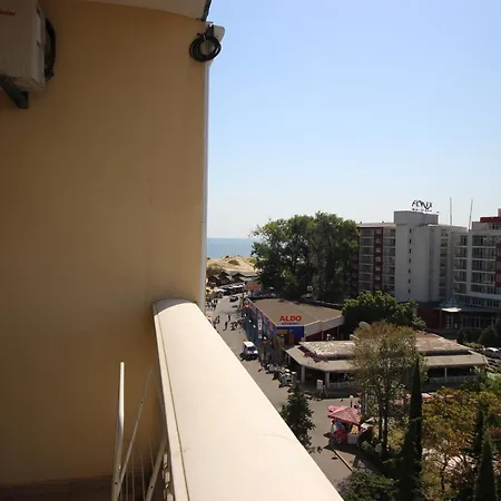 Menada Miramar Palace Apartment
