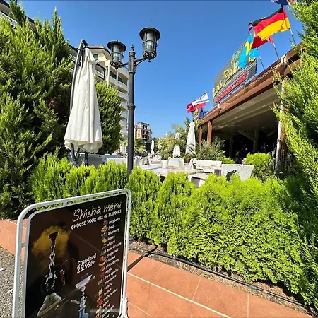 Menada Miramar Palace *