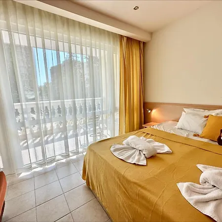 Menada Miramar Palace Apartment Sunny Beach