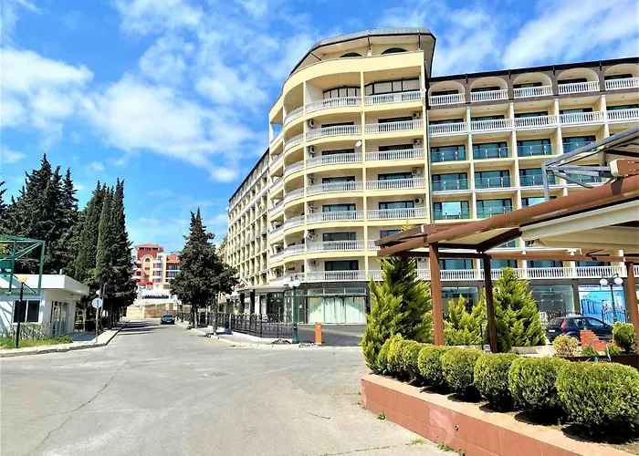 Menada Miramar Palace Σάνι Μπιτς
