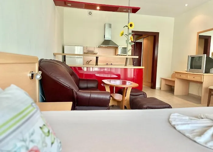 Menada Miramar Palace Σάνι Μπιτς