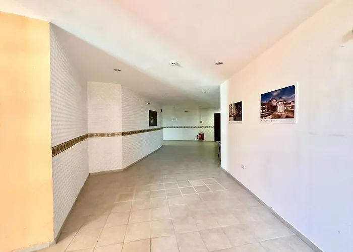 Menada Miramar Palace *