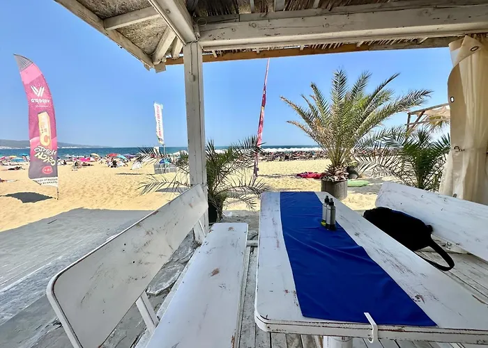 Menada Miramar Palace Διαμέρισμα