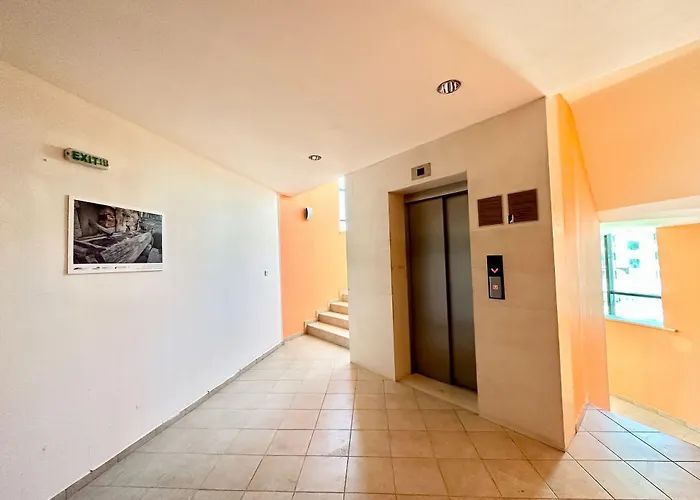 Διαμέρισμα Menada Miramar Palace